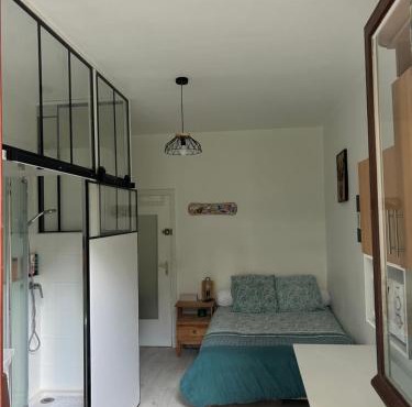 Chambre indépendante dans résidence calme, proche Paris