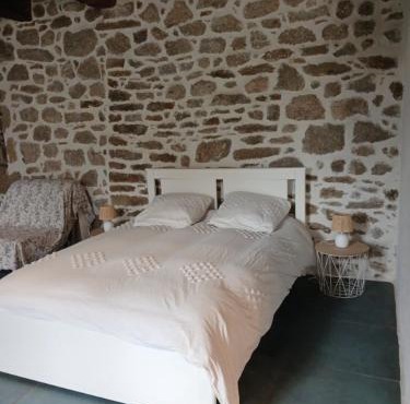 Chambre indépendante - style studio - avec jardin à la campagne