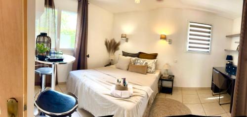 Chambre & jardin I tram Grenoble Nord St Egreve