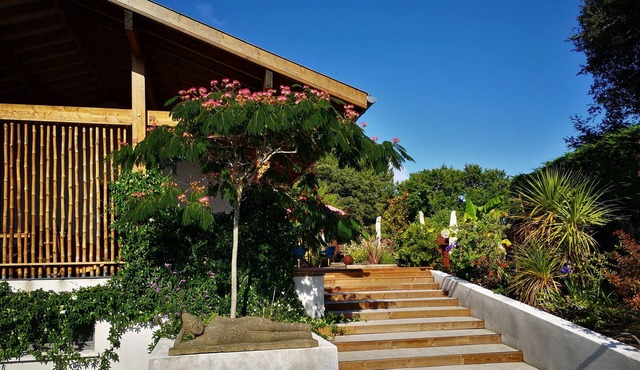 Chambre La Centrale : private terrace -Heated swimming pool, 5mn from the beach