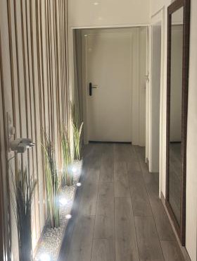 Chambre moderne dans appartement spacieux de 90m2