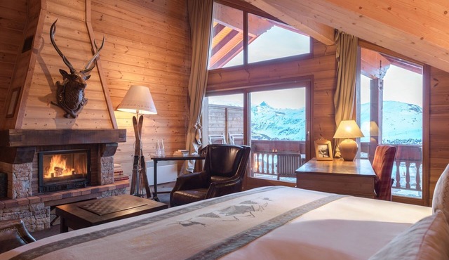 Chambre prestige, balcon & cheminée, ski aux pieds