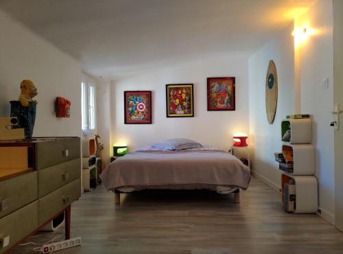 Chambre Privée chez l'habitant, only for biker, garage 2 motos