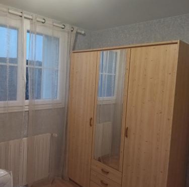 chambre privée chez l'habitant et partage des partie communes