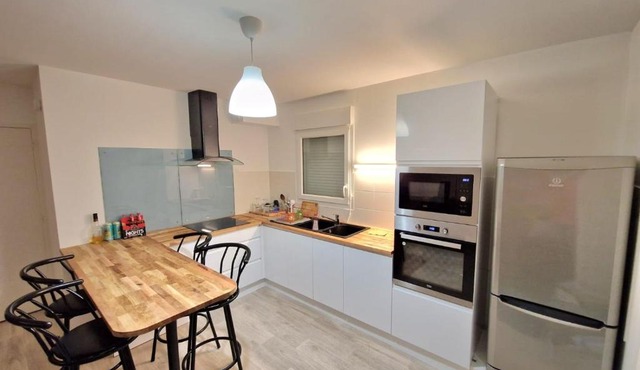 Chambre privée dans Happy Home Maison Calme Chez l'habitant