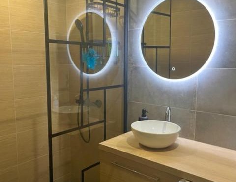 Chambre privée dans un appartement partagé