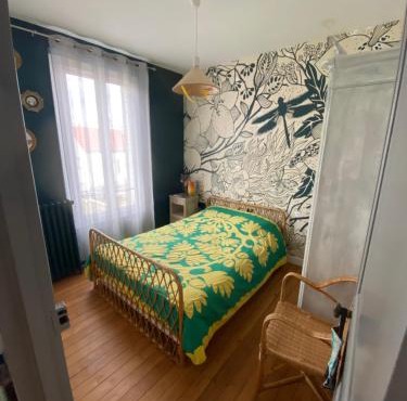 Chambre privée les Clottins dans maison