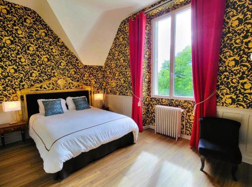 Chambre Royale au Château de la Rose avec Parking Privé - FR-1-591-766
