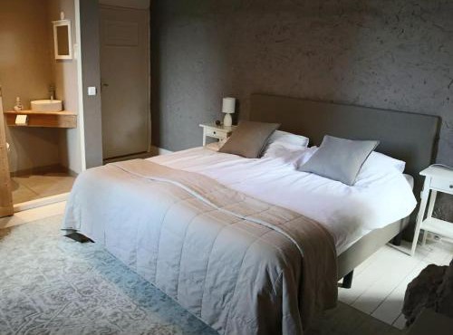 Chambre Taupe avec Petit-Déjeuner Gourmand en Ferme, Grandrupt-de-Bains - FR-1-589-719