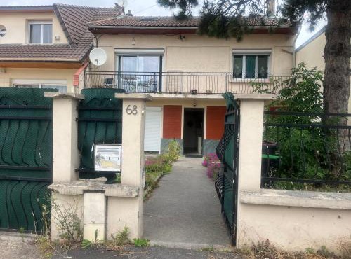 Chambres au calme dans maison - quartier résidentiel Bobigny