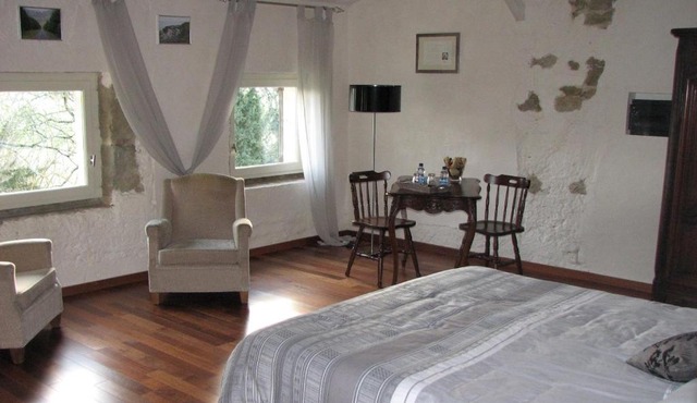 Chambres d'Hôtes Domaine Saint-Joly