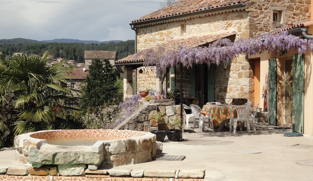 Chambres d'hôtes Au creux du Chambon