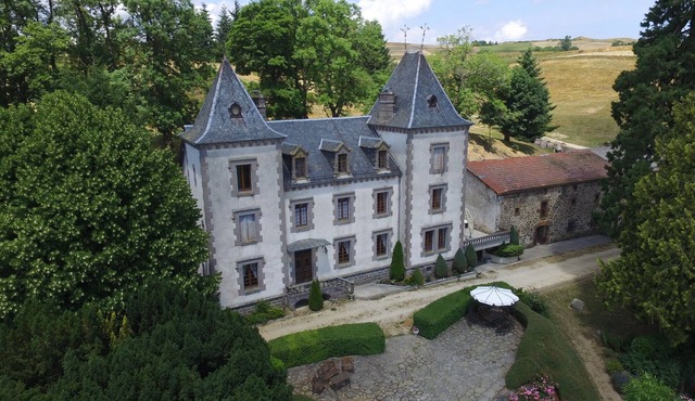 Chambres Dhôtes au Château de Vernières