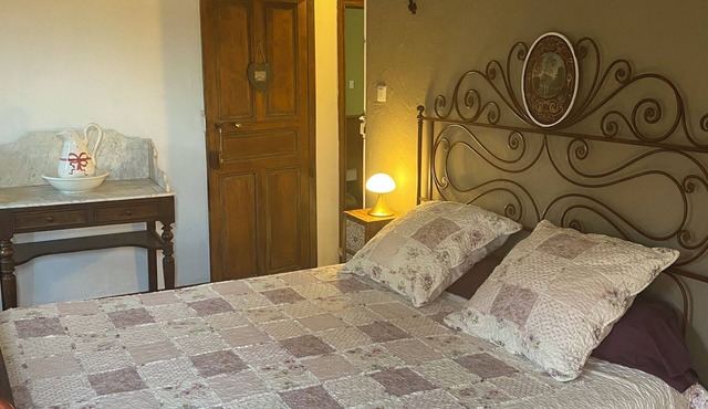 Chambres et Table D'hôte au Cœur de la Castagniccia Dans une Bâtisse du Xviii S