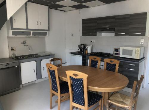 Chambres individuelles avec partie commune ou logement entier si disponible Via Rhôna