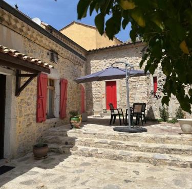 Chambres privées - Maison d hôtes Piot - Pennes-Le-Sec Drôme