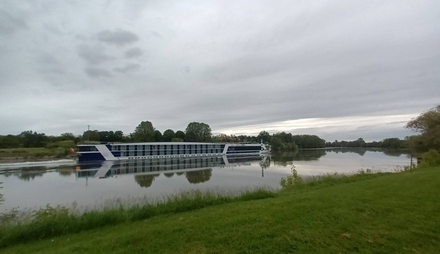 Chambres Spacieuses aux Bords de Saône Dans un Petit Village de Bourgogne