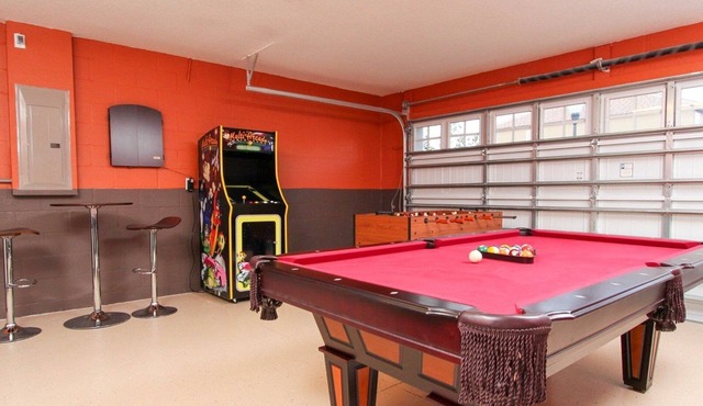 Championsgate Resort 7 Bedroom Home with Pool