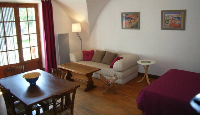 CHAMPSAUR- DÉVOLUY- PARC des ÉCRINS: calm and beauty in the village of WALNUT in Ch.