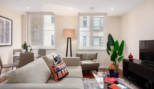 Chancery Lane, Central London by Interhome