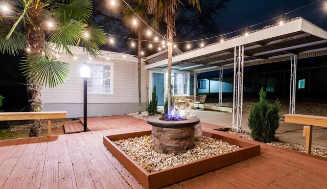 Chandelier Cottage -Functionality, Ideal Location