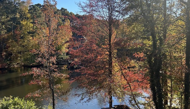 Chandler Retreat - Lakehouse