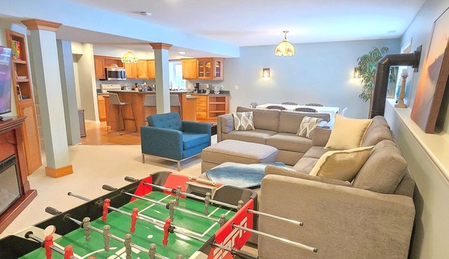 Chanhassen Guest Suite - Private & Spacious