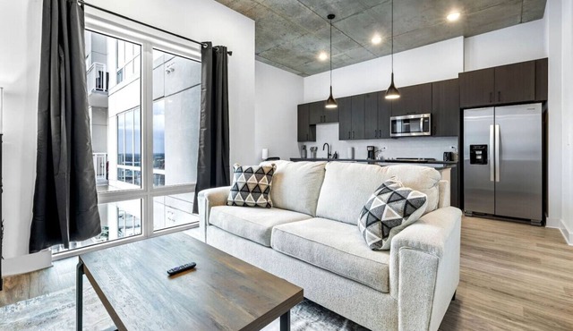 Channelside | 1BD | Free parking