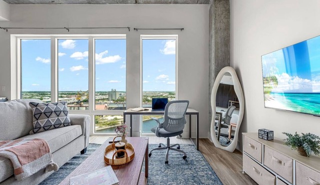 Channelside Oasis for Remote Workers! Steps to DT