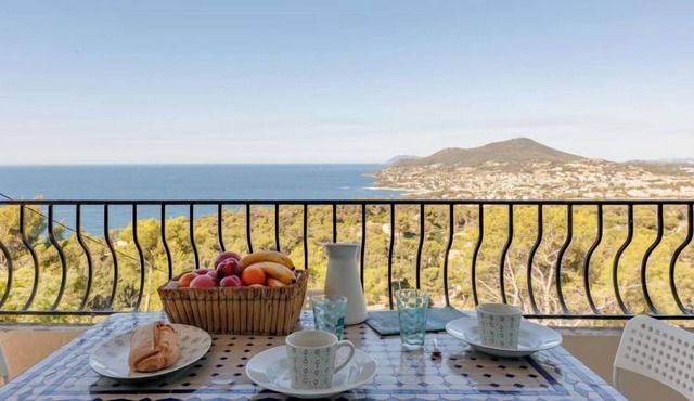 Chantelyre by Interhome