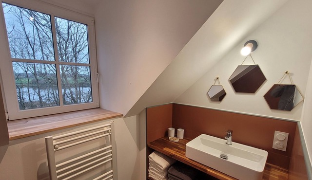 "chantoiseau" Gîte Spacieux et Apaisant Avec SPA Extérieur Privatif