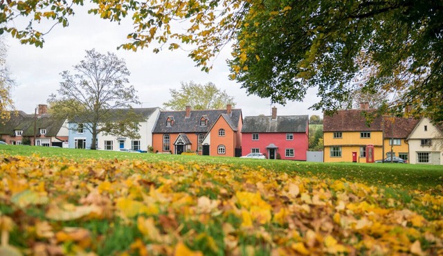 Chantry Place - Two Bedroom House, Sleeps 3