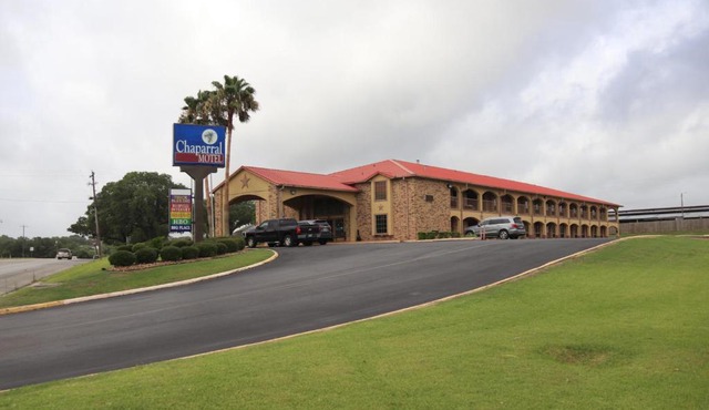 Chaparral Motel Hallettsville