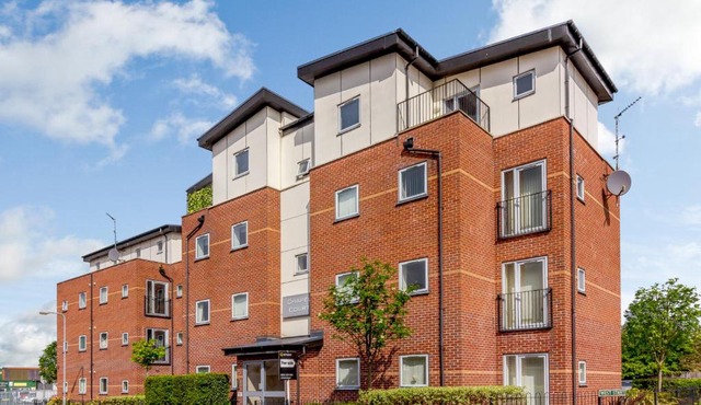 Chapel Court Apartments