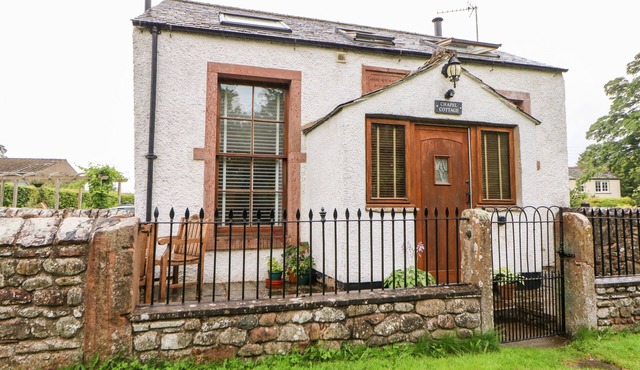 CHAPEL COTTAGE, pet friendly in Appleby-In-Westmorland
