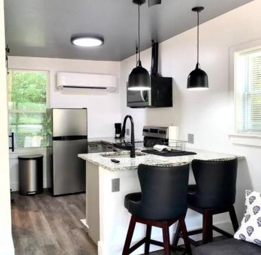 Chapel Hill Guest house retreat