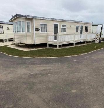 Chapel st Leonard’s caravan holidays