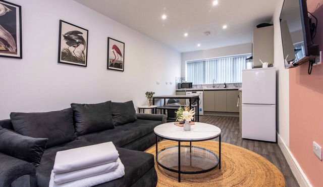 Chapel Street Flat 1 - Easy Access to Nottingham & Derby