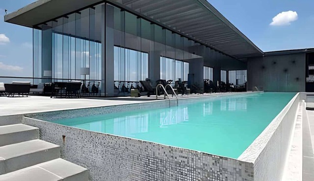 Chapultepec retreat w/pool & city viewsc