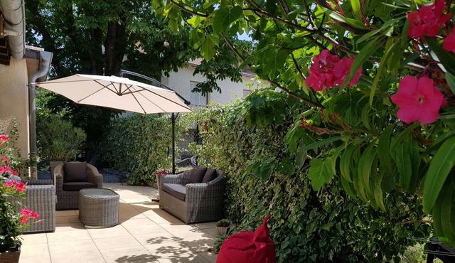 Charming house of full foot in garden