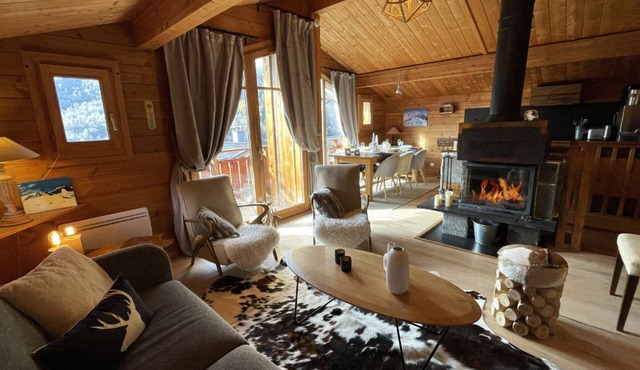 Charming chalet for 8 with parking, fireplace and terrace - Saint-Martin-de-Belleville