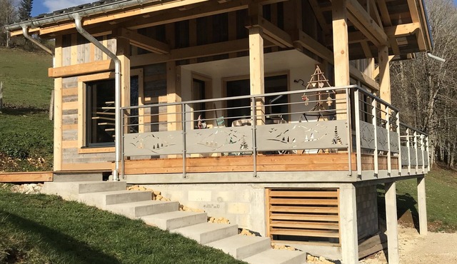 Character cottage close to hiking trails