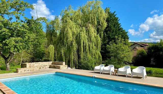 Character cottage with private pool set in 5 hectares of gardens and woodland