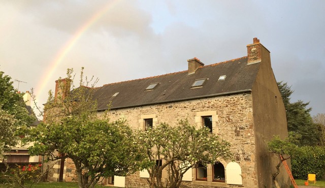 Character family house 5 minutes walk from the beaches