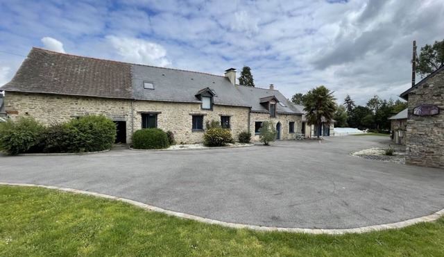 Character farmhouse with 6-bedroom pool and small pond.