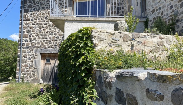 Character cottage for a break in the countryside