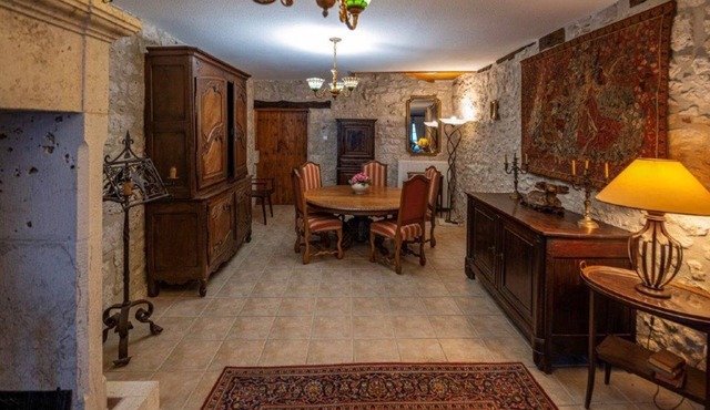 Character gîte in the heart of the bastide