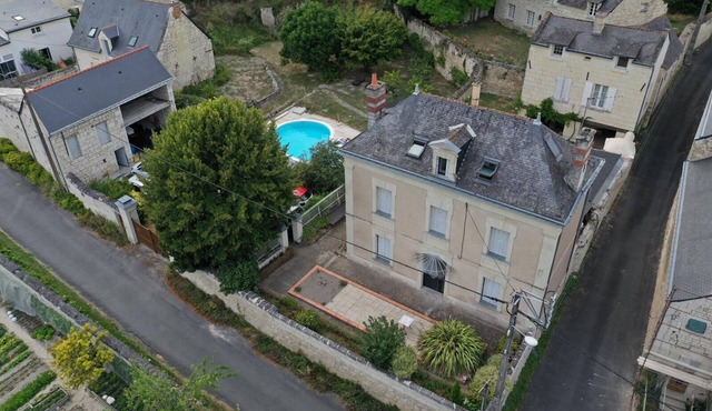 Character house with pool and Spa