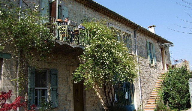 Character house -3 bedrooms - 3 shower rooms with wc