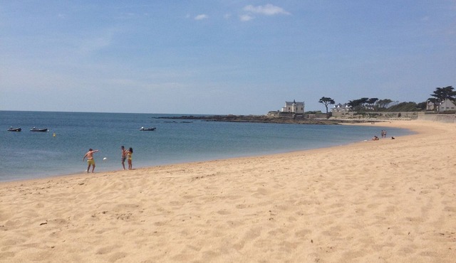 Character house facing the medieval city